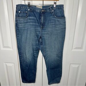 Everlane Super Soft Straight Leg Denim Blue Jeans Size 33